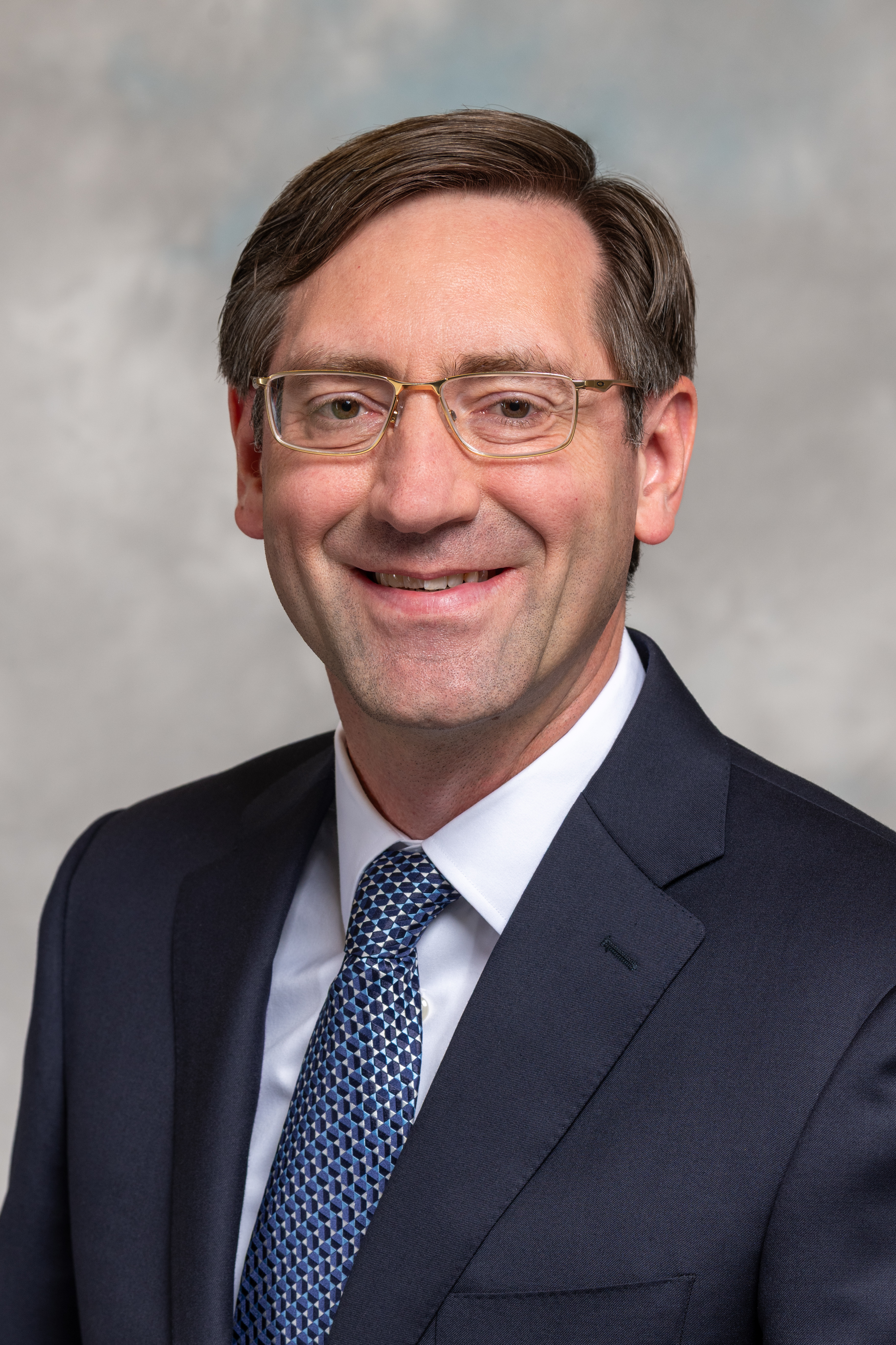 Lucus Bogle headshot